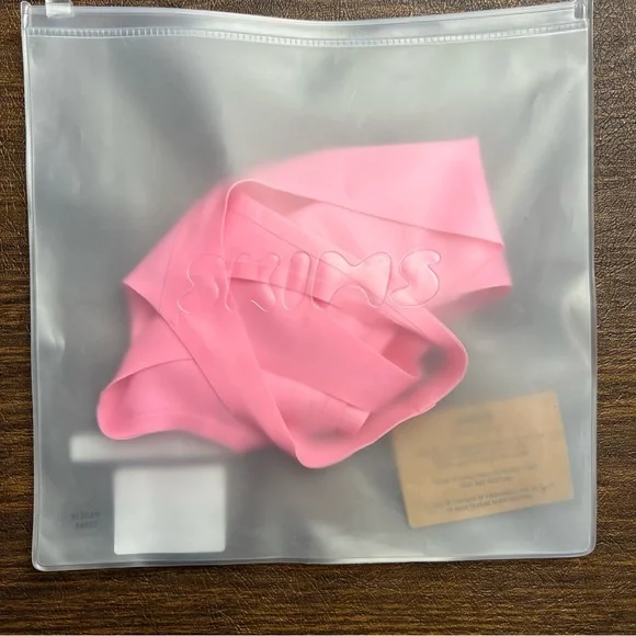 ❌SOLD❌ SKIMS Latex Scoop Neck Bralette Neon Rose- Size Large - Picture 4 of 5